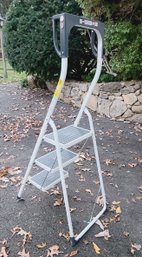 Hailo Folding Safety Ladder