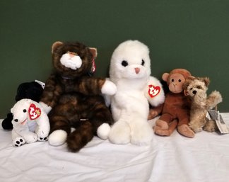 Cute Selection Of Collectable Gund, TY Beenie Babies And Mini Country Bear Stuffed Animals