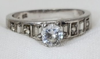 Sterling Silver Size 8 Engagement Ring With Stunning CZ's ~ 3.32 Grams