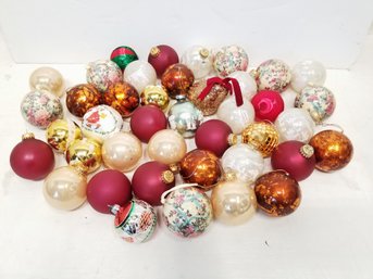 Beautiful Selection Of Vintage Christmas Tree Balls