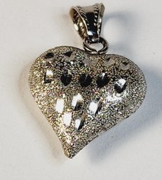 Pretty ....10K White Gold Italian  Puffy Heart Pendant