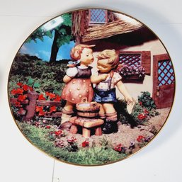 M. I. Hummel 'Squeaky Clean' Little Companions  Goebel PLATE  Germany Signed And Numbered H8087