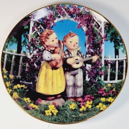 M. I. Hummel  'Little Musicians' Little Companions PLATE GOEBEL Germany Signed And Numbered H8087