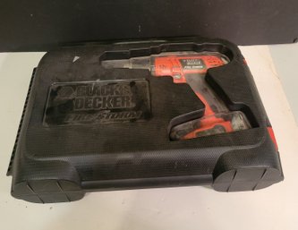 Black And Decker Firestorm Cordless Drill In Case. Tested And Working - - - - - - - - - - - - - - - - Loc: S4