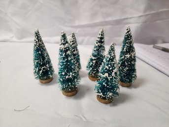 Set Of 6 Flocked Bottle Brush Xmas Trees 4' H