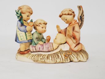 Vintage MJ Hummel Goebel Silent Night Figurine