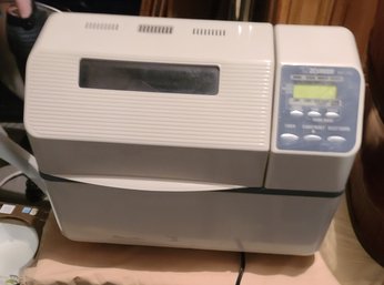 Zojirushi Bread Maker