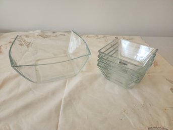 Glass Salad Bowl Set