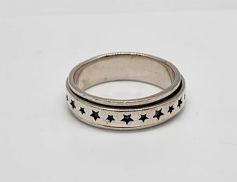 Size 7 Star Spinner Ring In Sterling