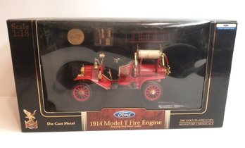 NOS 1914 Ford Model T Fire Engine Scale 1:18 Die Cast Metal