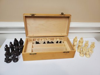 Vintage Carved Chess Game Pieces In Wood Box