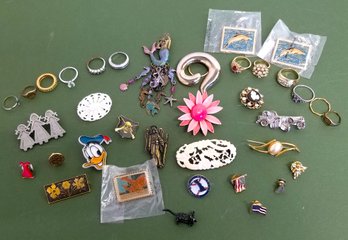 Vintage Costume Jewelry Mixed Lot Of Rings And Pins - 32 Pieces