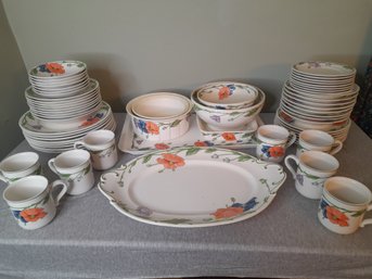 Villeroy And Boch China Set