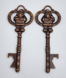 Pair Of Santa Claus Christmas Keys