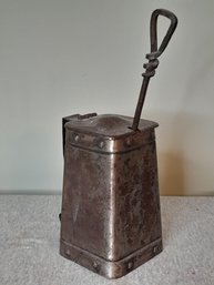 Vintage Colonial Fire Lighter