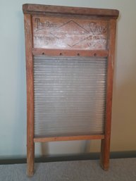 The Monarch Mfg Co Washboard