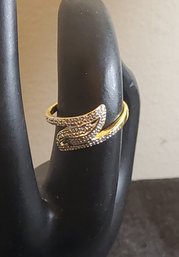 Stunning 1/4 CT Diamond Sterling Silver Goldtone Ring Size 7