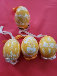 Vintage Eastern European Hand Painted Easter Eggs Set Of 4