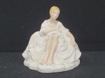 Vintage 1982 Royal Doulton Joanne Porcelain Lady Figurine HN2373