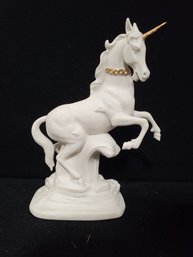 1985 The Franklin Mint Unicorn The Messenger Of Love By David Cornel Bisque Porcelain With 24k Gold Accents
