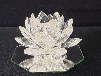 Swarovski Lead Crystal Water Lily Lotus Flower Candle Holder 7600 NR 123 With Box & Paperwork
