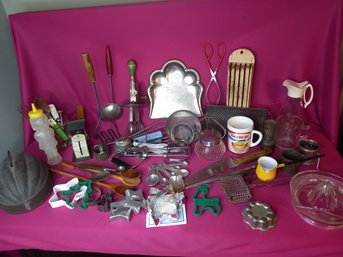 Vintage Kitchen Lot #1