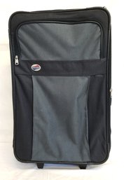 American Tourister 24' Soft Shell Upright Spinner Luggage