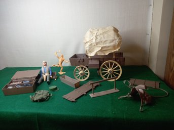 Vintage Wagon With Action Figure