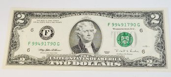 $2 Dollar Crisp Uncirculated Bill 1995 Series Federal Reserve Note