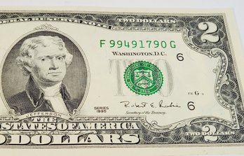 *$2 Dollar Crisp Uncirculated Bill 1995 Series Federal Reserve Note