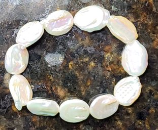 Freshwater White Pearl Stretch Bracelet