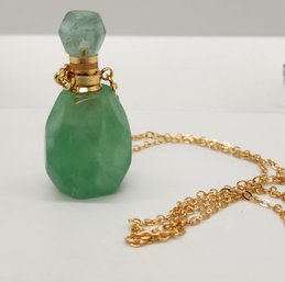 Green Fluorite Perfume Bottle Pendant Necklace In Gold Tone