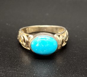 Vintage Sterling Silver Ring With Blue Stone