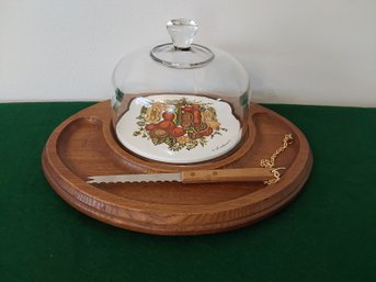 VINTAGE 1970'S - 80'S GOODWOOD CHEESEBOARD WITH GLASS COVER AND CHEESE KNIFE