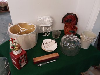 MISC. LOT TURKEY BASKET, LAMP SHADE, GLASS PUMPKIN AND MORE