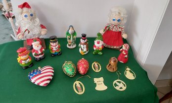 VINTAGE CHRISTMAS CANDLE AND ORNAMENT LOT