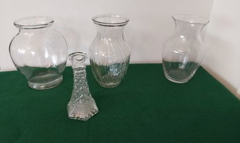 4 GLASS FLOWER VASES