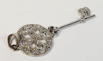 Victorian Design Sterling Silver Skeleton Key Pendant