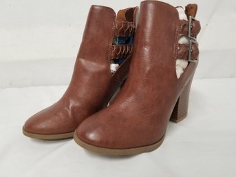 American Eagle Outfitters Size 7 Booties