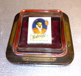 Old Raleigh Cigarettes Advertising Display Glass Case With Metal Bottom