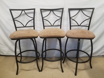 Star Shaped Back 3-piece Swivel Metal Counter Bar Stools With Beige Seats