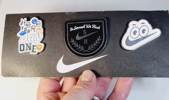 New.... 3 Sweet NIKE Pins On Original Card