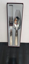 Pearl Handled Wedding Cake Set