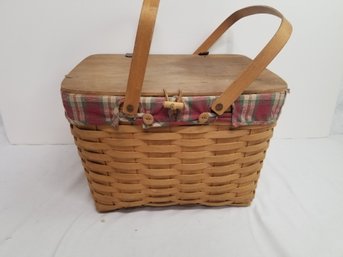Vintage 1998 Handwoven Longaberger Picnic Basket With Cloth Liner & Lid - Signed