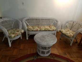 Wicker Furniture Set W/cushions