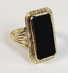 Vintage 14k Yellow Gold Black Onyx Stone Ring