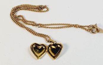 Vintage Sarah Coventry Gold Tone Heart Locket Pendant And Necklace