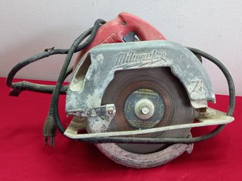 Milwaukee Circular Saw