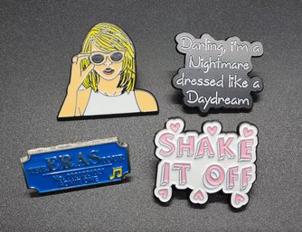 Set Of 4 Taylor Swift Pinbacks