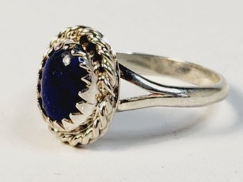 Classic Vintage Sterling Silver Blue Lapis  Stone Ring